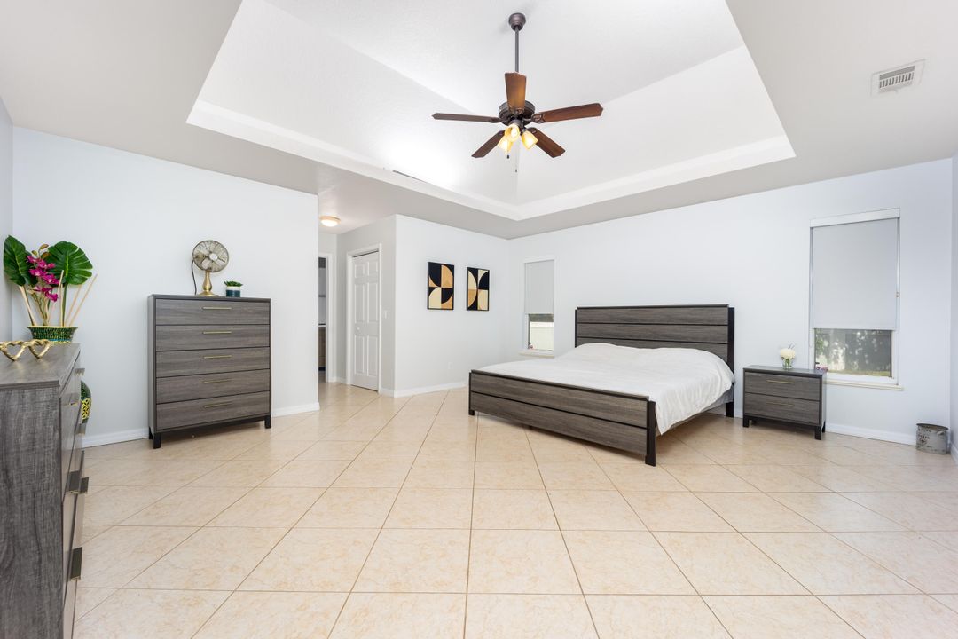 For Sale: $649,000 (3 beds, 2 baths, 2541 Square Feet)