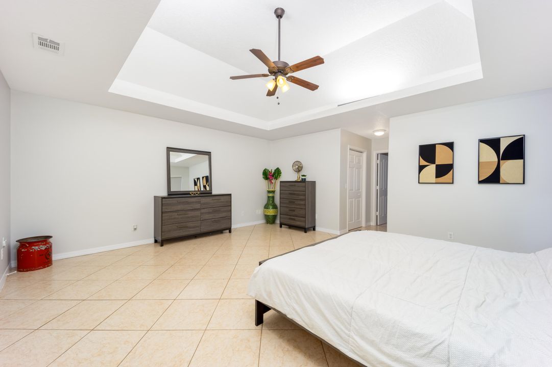 For Sale: $649,000 (3 beds, 2 baths, 2541 Square Feet)