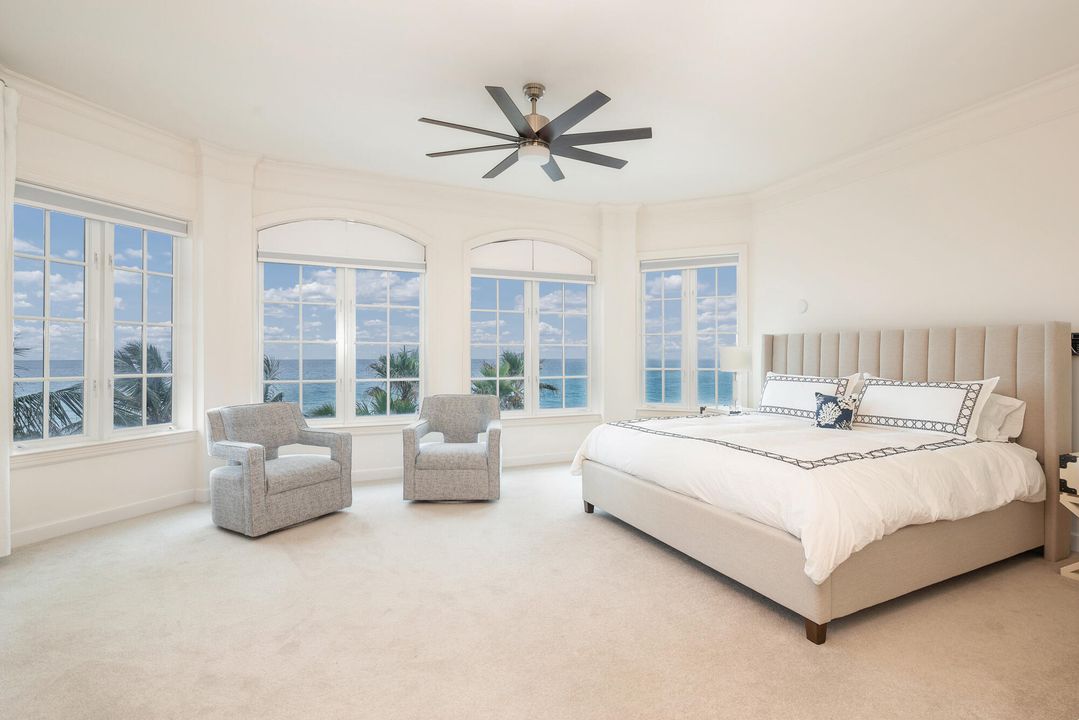 出租: $28,000 (3 贝兹, 4 浴室, 5000 平方英尺)