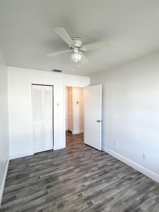 For Rent: $2,500 (3 beds, 2 baths, 1396 Square Feet)