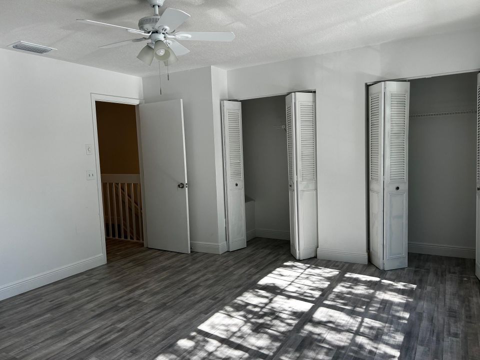 For Rent: $2,500 (3 beds, 2 baths, 1396 Square Feet)