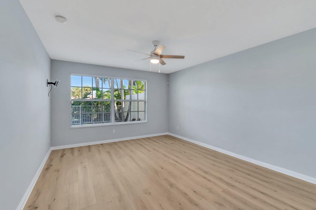 For Sale: $554,900 (2 beds, 2 baths, 1680 Square Feet)