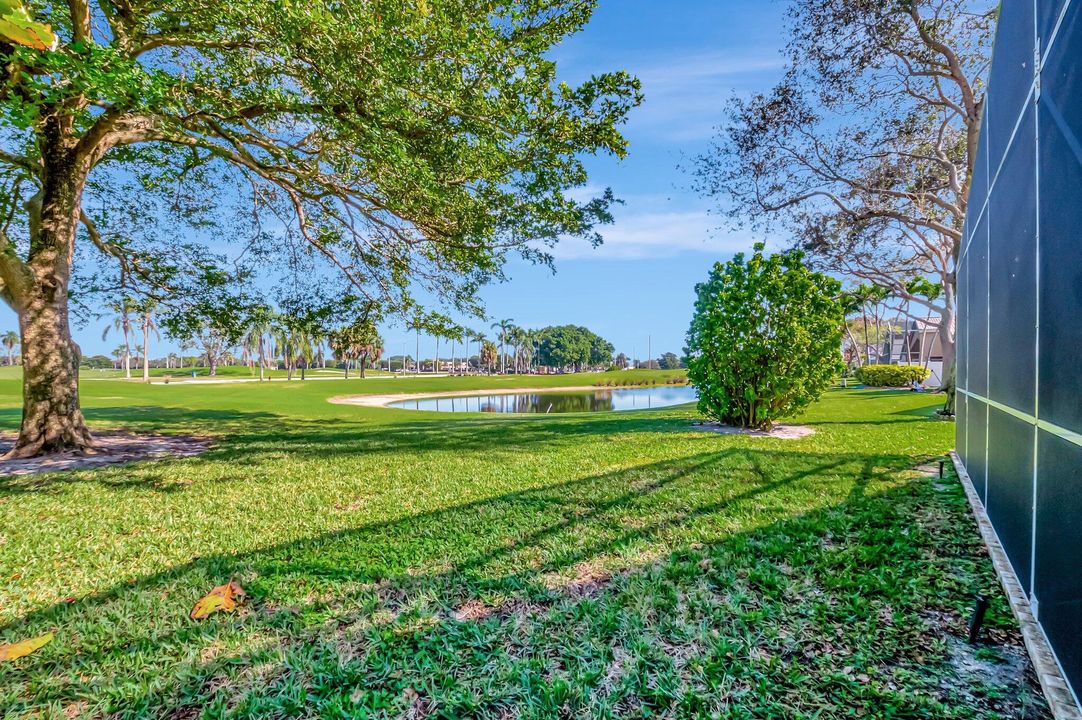 For Sale: $500,000 (3 beds, 2 baths, 1717 Square Feet)