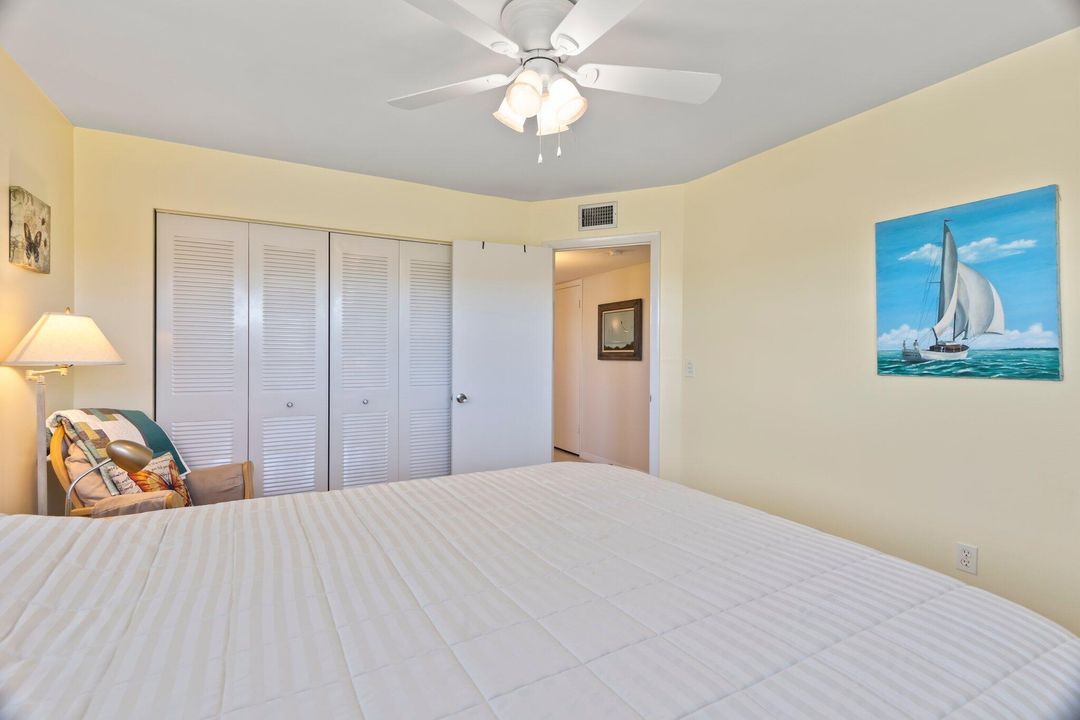 For Sale: $295,000 (2 beds, 2 baths, 1000 Square Feet)