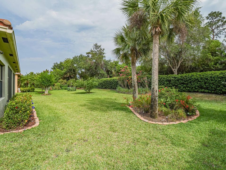 For Sale: $499,000 (3 beds, 2 baths, 1809 Square Feet)