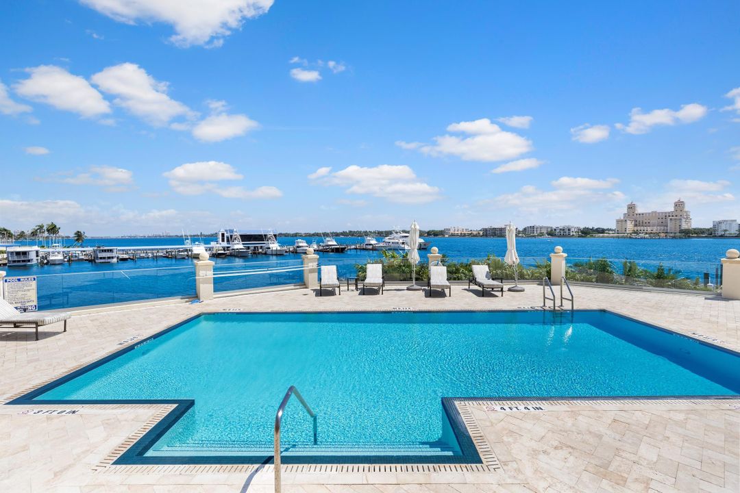 Active With Contract: $7,995,000 (4 beds, 3 baths, 5335 Square Feet)