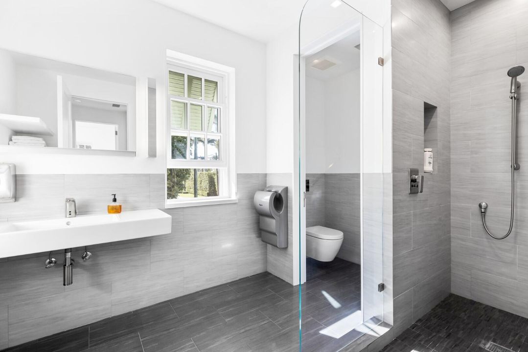 待售: $52,500,000 (3 贝兹, 5 浴室, 8463 平方英尺)