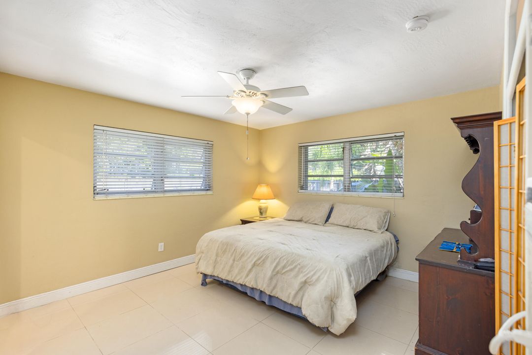 For Sale: $1,100,000 (3 beds, 2 baths, 1643 Square Feet)