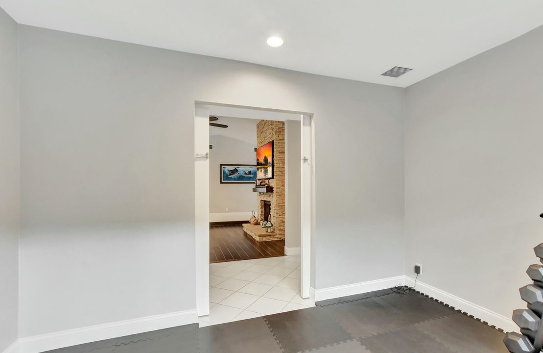 For Sale: $980,000 (3 beds, 3 baths, 2458 Square Feet)