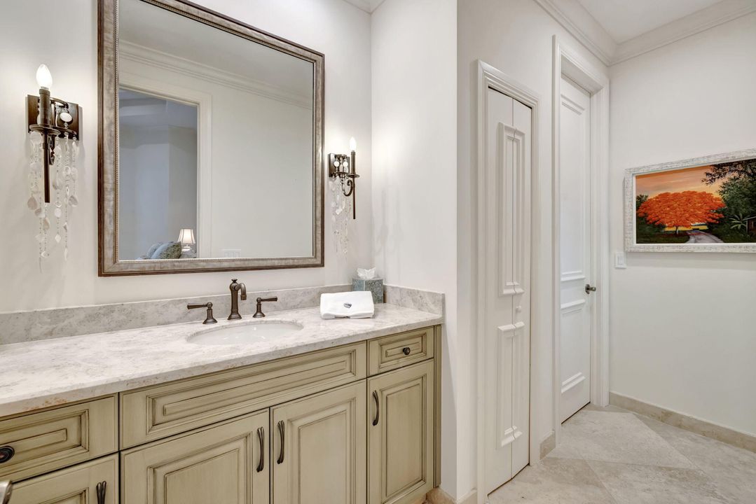 For Sale: $5,200,000 (5 beds, 6 baths, 5828 Square Feet)