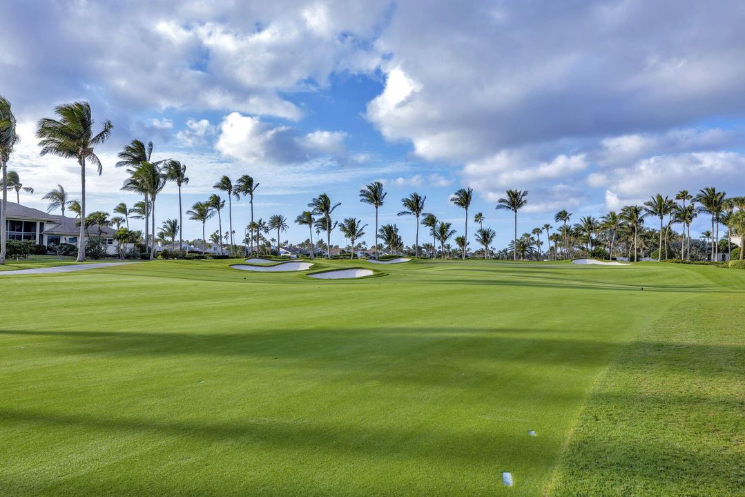 For Sale: $5,200,000 (5 beds, 6 baths, 5828 Square Feet)