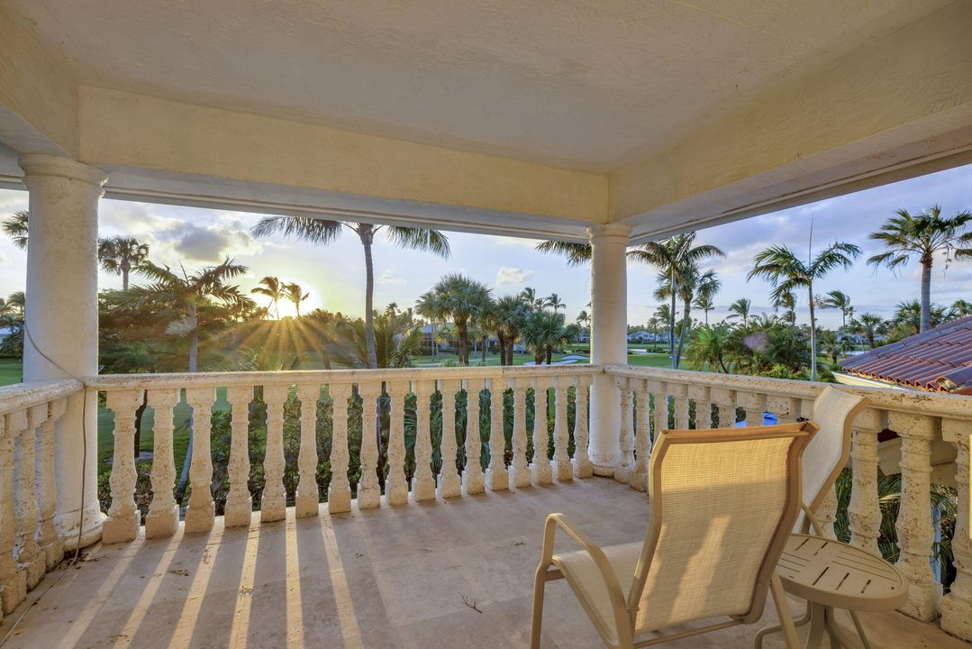 For Sale: $5,200,000 (5 beds, 6 baths, 5828 Square Feet)