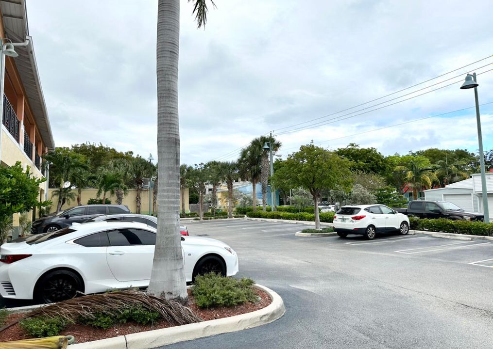 For Sale: $5,999 (0 beds, 0 baths, 10526 Square Feet)