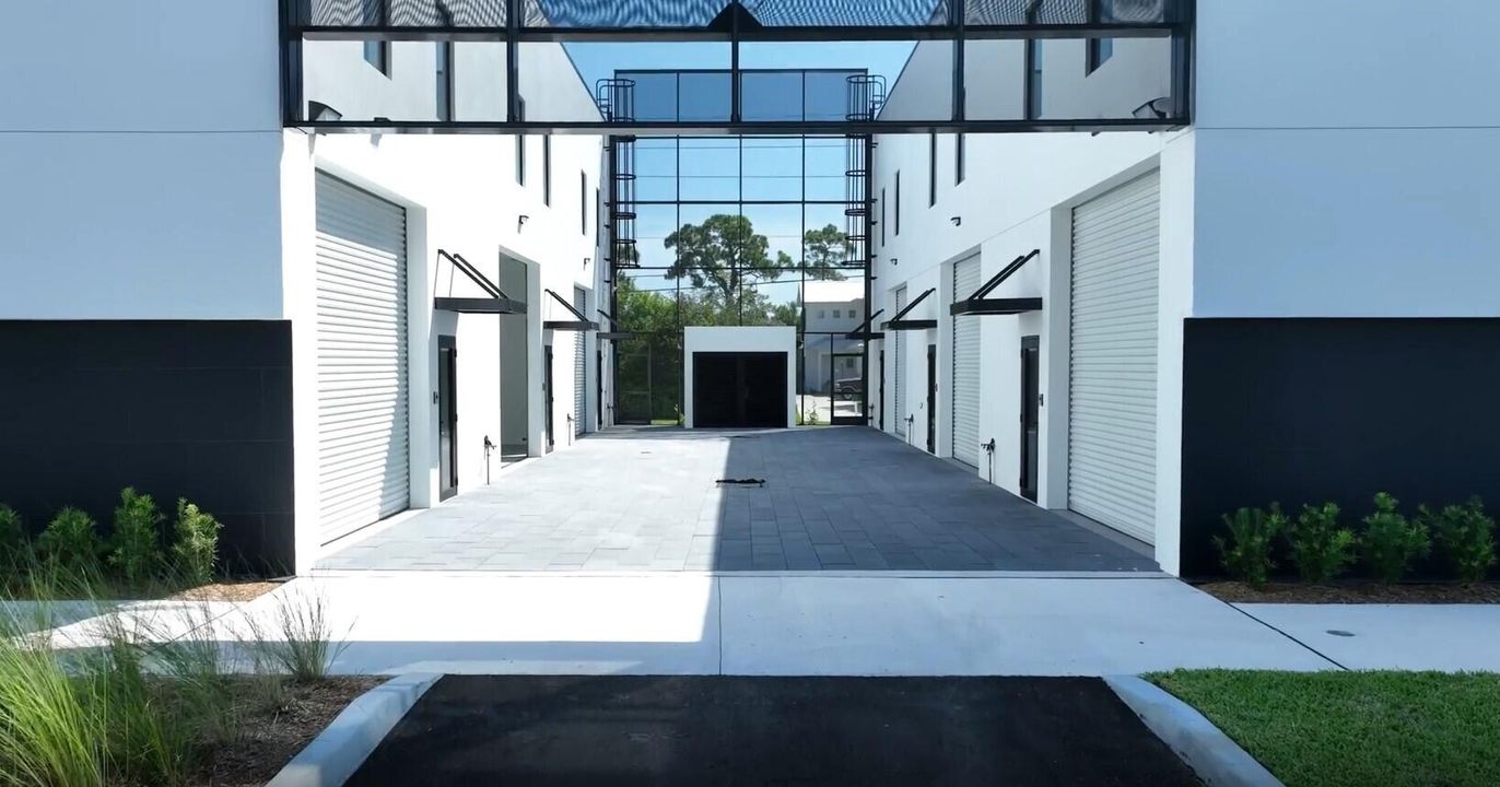 На продажу: $650,000 (0 спален, 0 ванн, 1704 Квадратных фут)