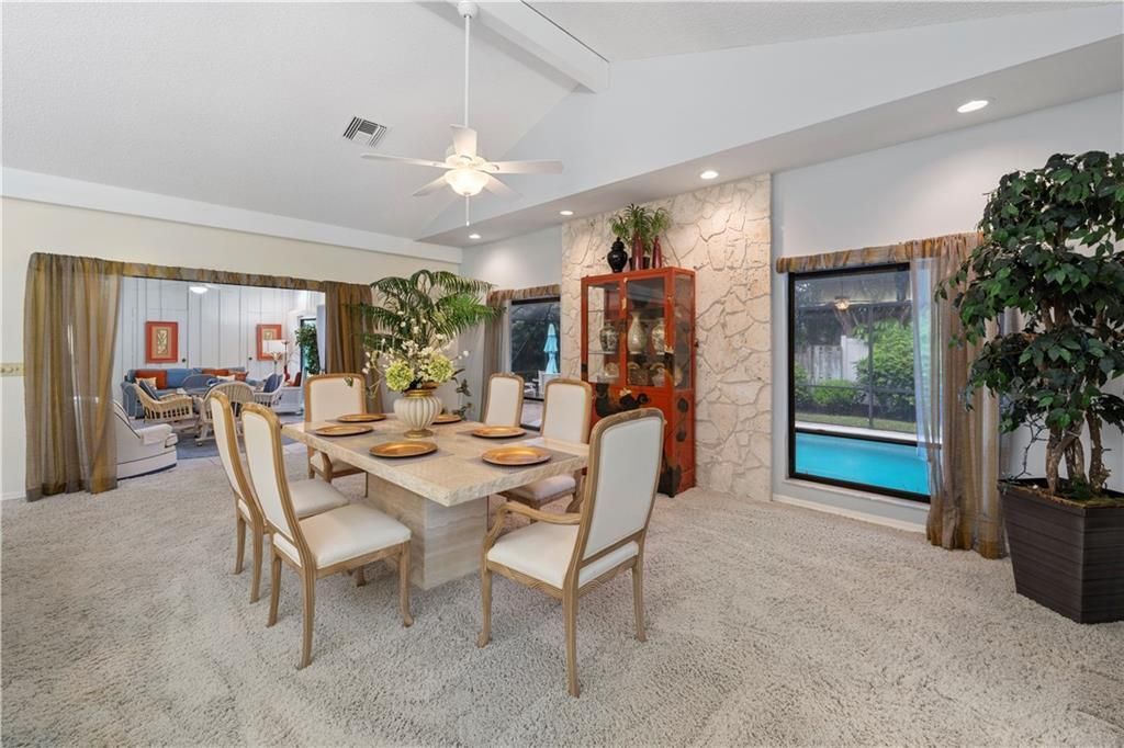 В аренду: $5,900 (2 спален, 2 ванн, 2955 Квадратных фут)