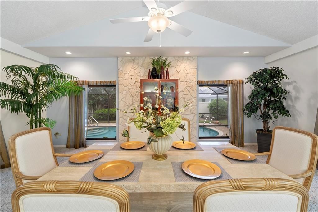 В аренду: $5,900 (2 спален, 2 ванн, 2955 Квадратных фут)