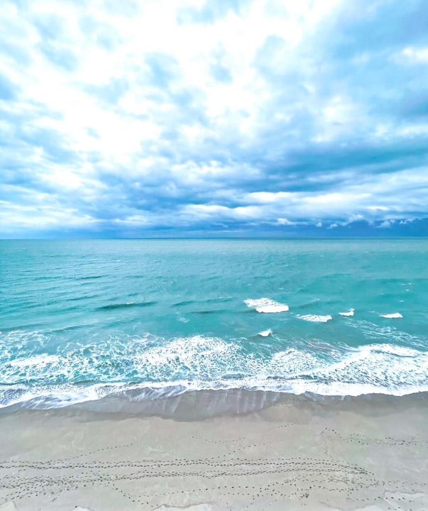 For Rent: $6,300 (2 beds, 2 baths, 1577 Square Feet)