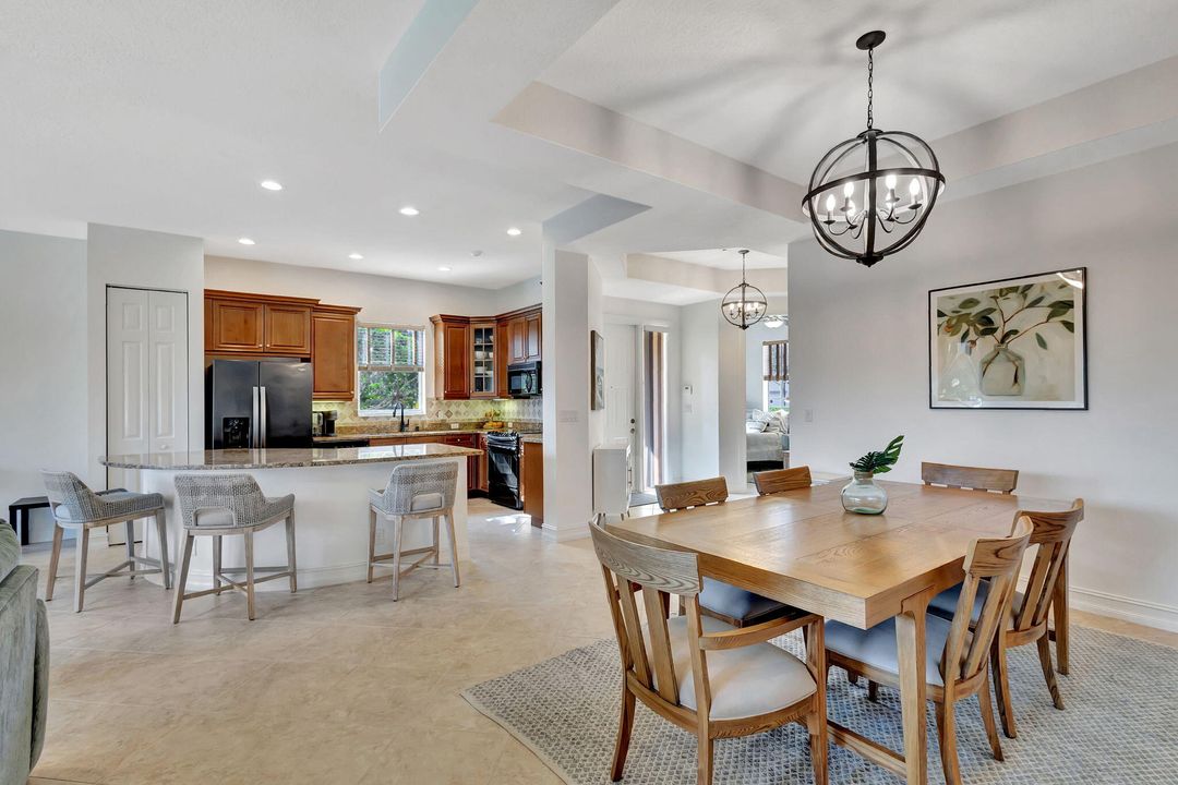 Active With Contract: $7,000 (3 beds, 2 baths, 1964 Square Feet)