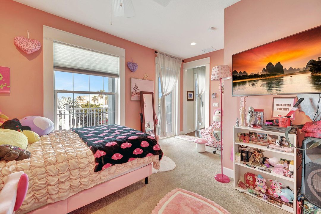 En Venta: $1,478,800 (4 camas, 4 baños, 2842 Pies cuadrados)