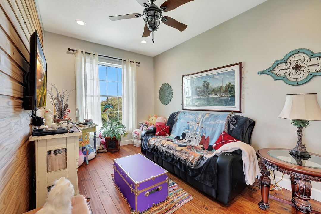 En Venta: $1,478,800 (4 camas, 4 baños, 2842 Pies cuadrados)