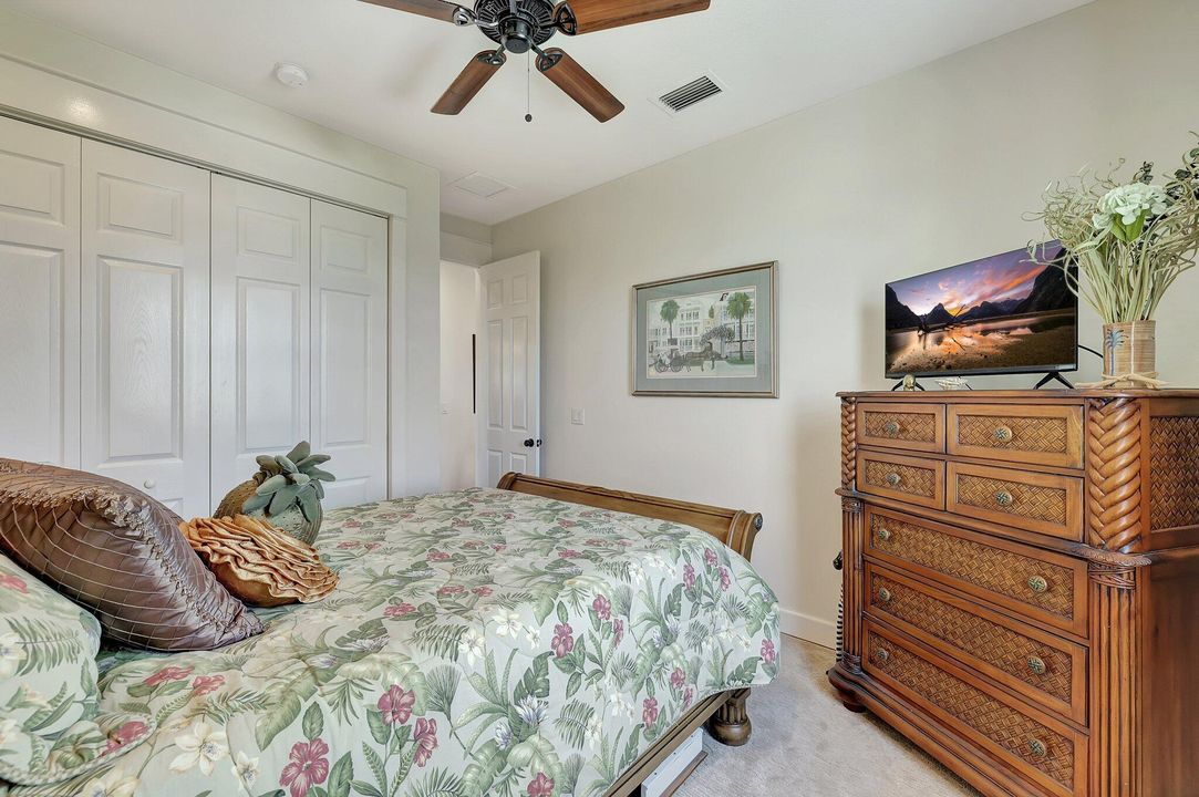 En Venta: $1,478,800 (4 camas, 4 baños, 2842 Pies cuadrados)