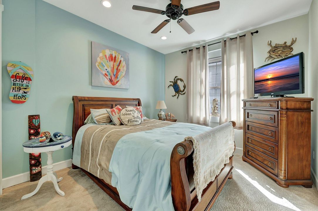 En Venta: $1,478,800 (4 camas, 4 baños, 2842 Pies cuadrados)