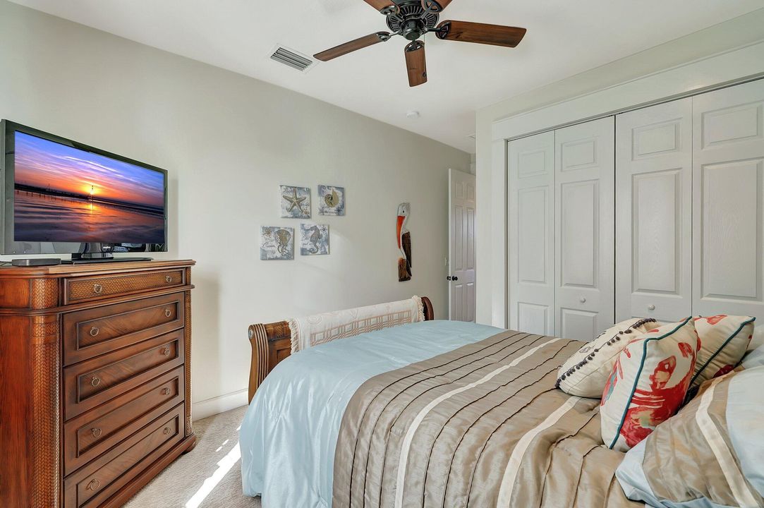 En Venta: $1,478,800 (4 camas, 4 baños, 2842 Pies cuadrados)