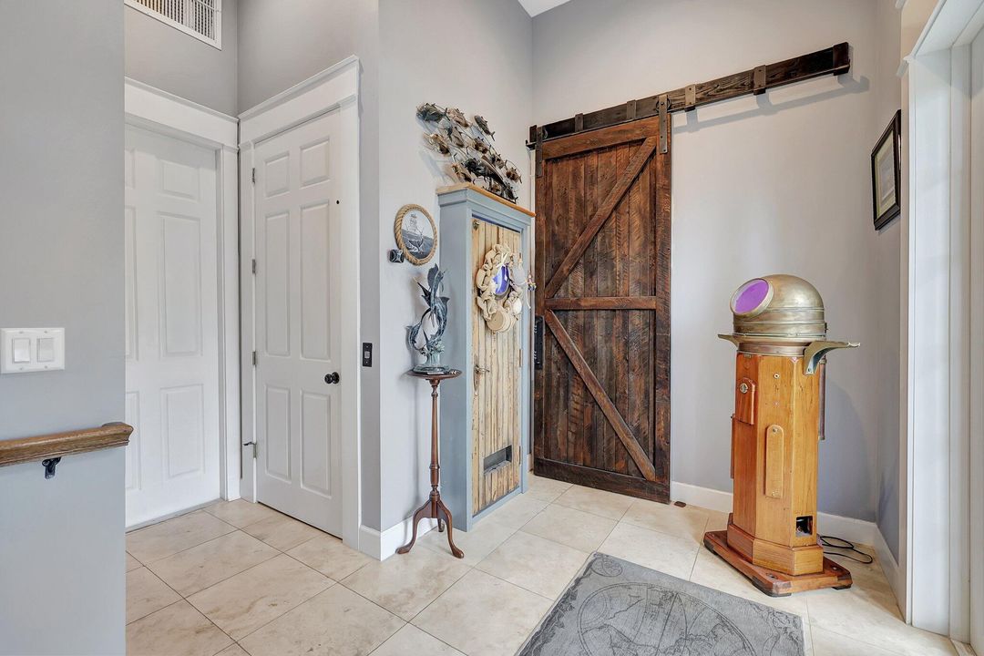 En Venta: $1,478,800 (4 camas, 4 baños, 2842 Pies cuadrados)