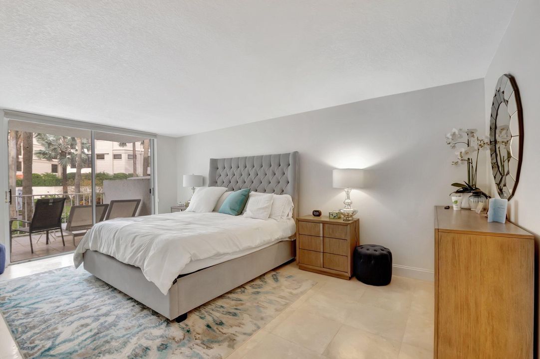 待售: $125,000 (2 贝兹, 2 浴室, 1566 平方英尺)