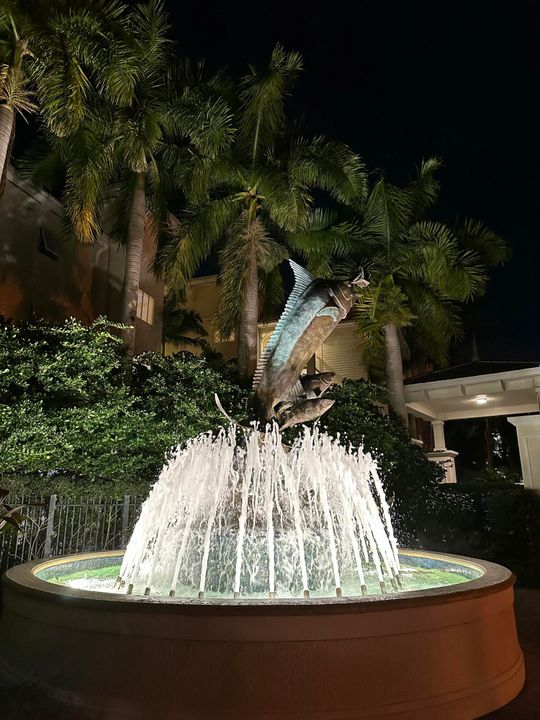 For Rent: $5,250 (2 beds, 2 baths, 1228 Square Feet)