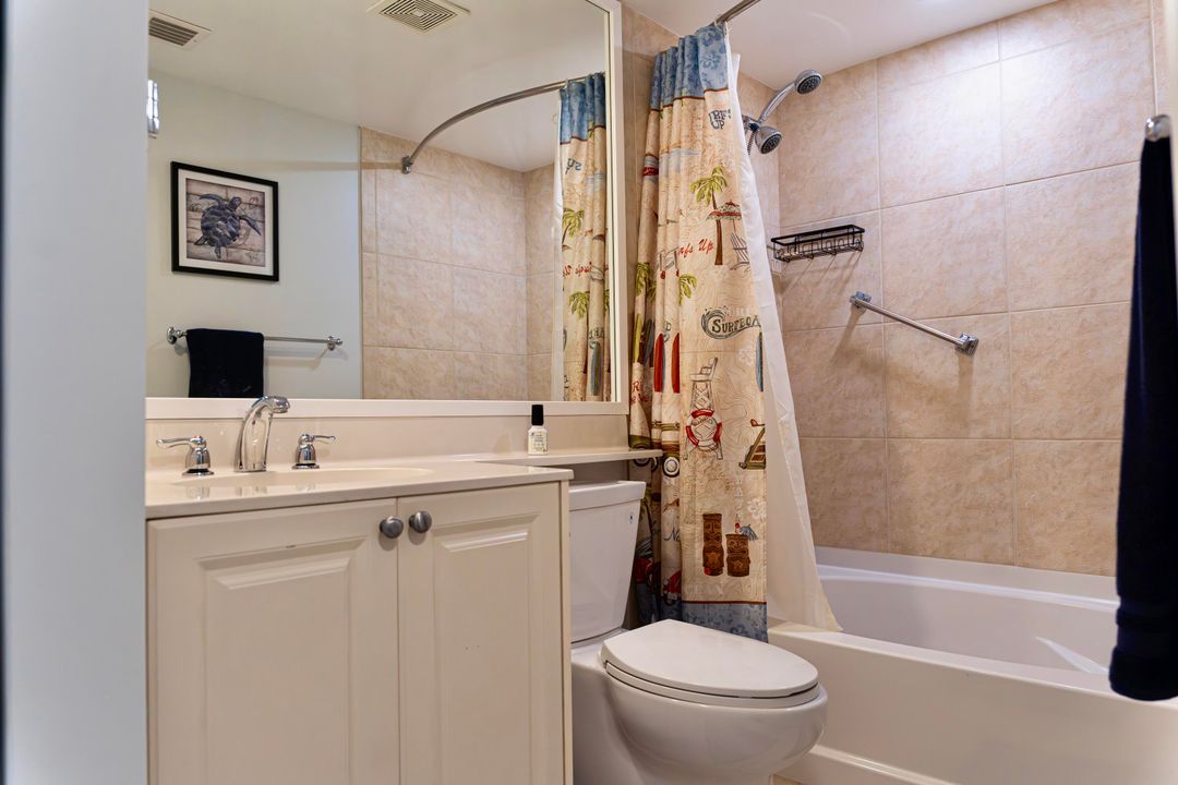 For Rent: $5,250 (2 beds, 2 baths, 1228 Square Feet)