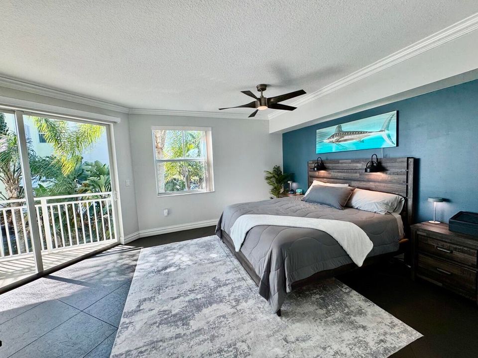 For Rent: $5,250 (2 beds, 2 baths, 1228 Square Feet)