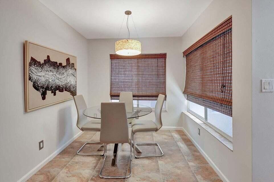 Active With Contract: $125,000 (2 beds, 2 baths, 1548 Square Feet)