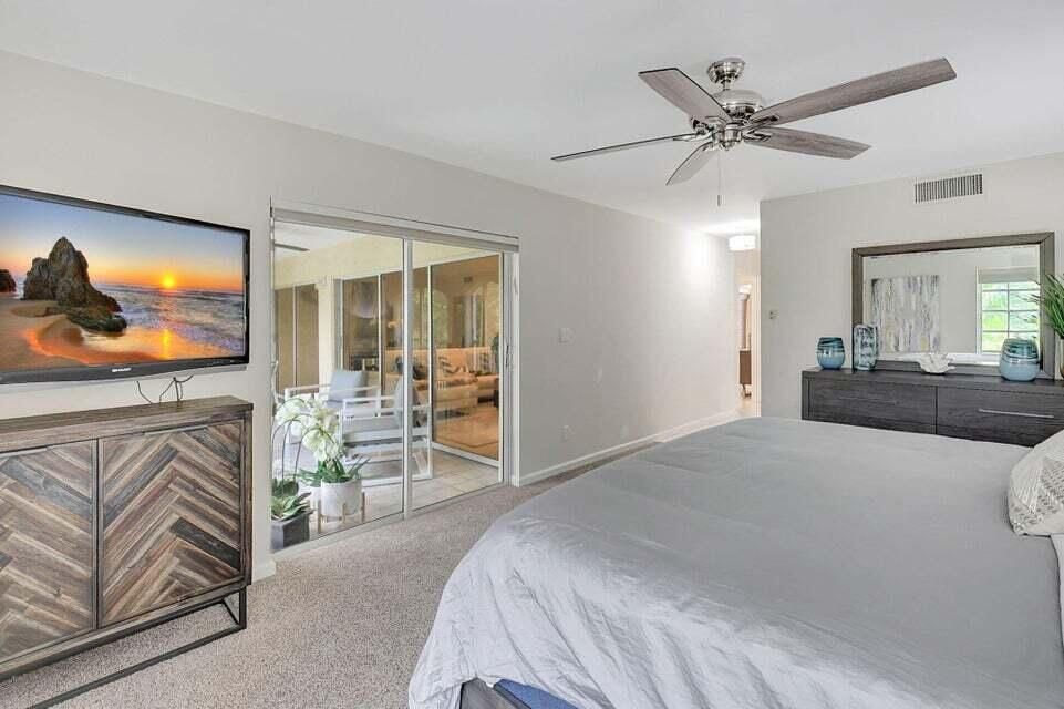 Active With Contract: $125,000 (2 beds, 2 baths, 1548 Square Feet)