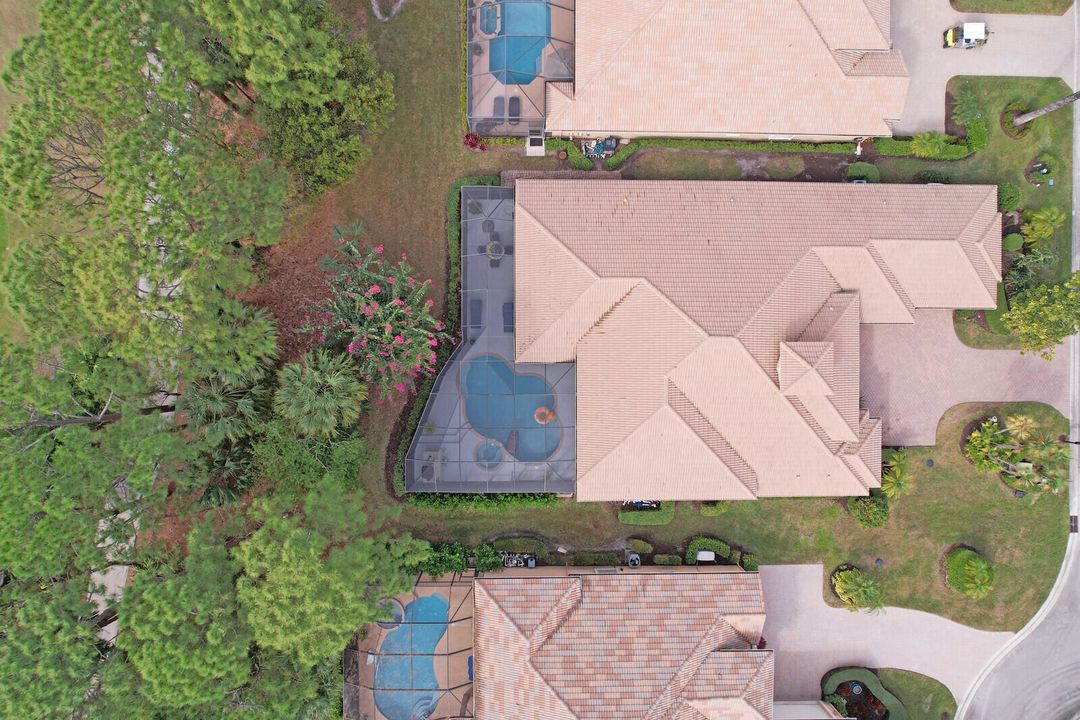 En Venta: $949,000 (4 camas, 4 baños, 3676 Pies cuadrados)