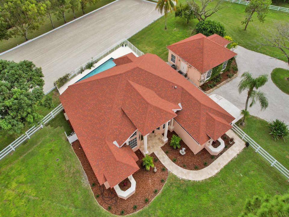 For Sale: $2,350,000 (5 beds, 4 baths, 3320 Square Feet)