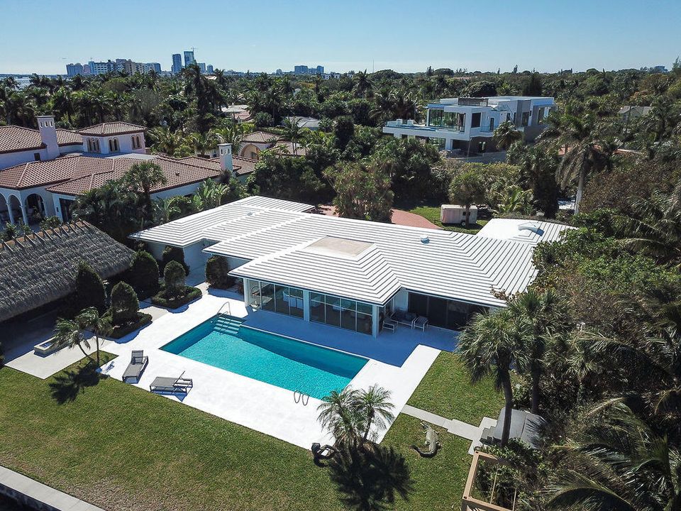 For Rent: $50,000 (5 beds, 5 baths, 4501 Square Feet)