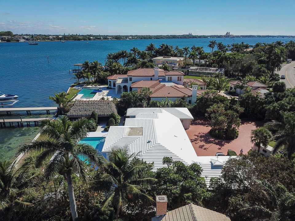 For Rent: $50,000 (5 beds, 5 baths, 4501 Square Feet)