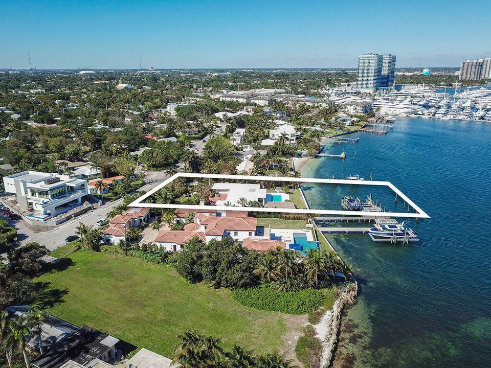 For Rent: $50,000 (5 beds, 5 baths, 4501 Square Feet)