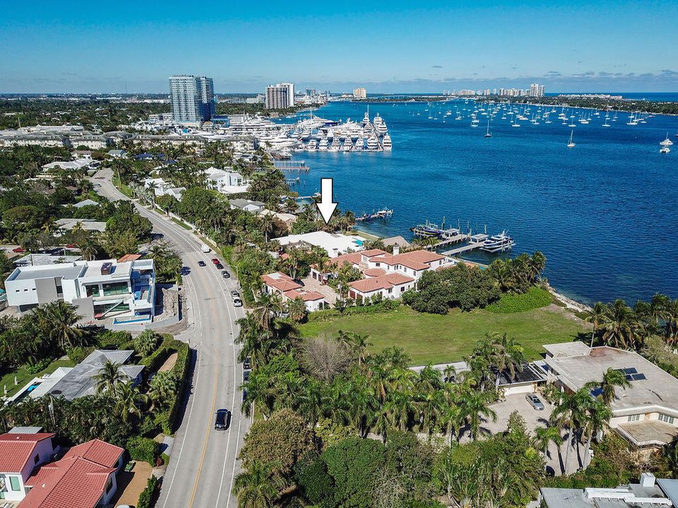 For Rent: $50,000 (5 beds, 5 baths, 4501 Square Feet)