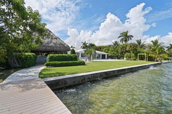 For Rent: $50,000 (5 beds, 5 baths, 4501 Square Feet)