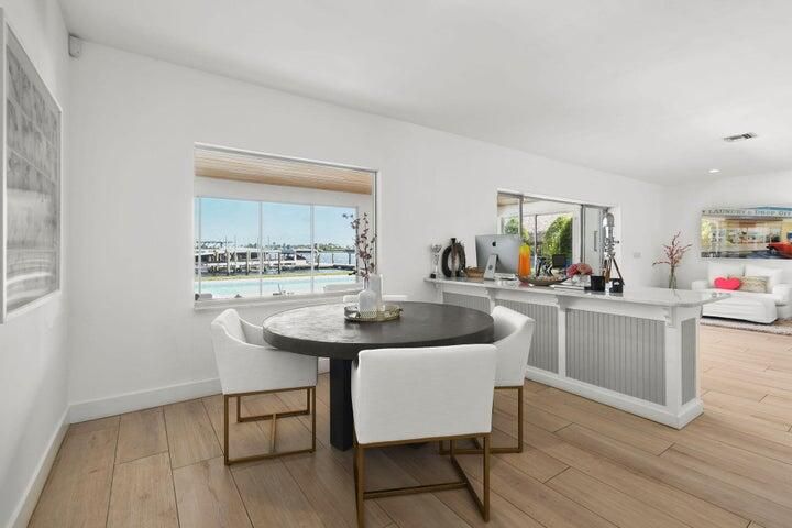 For Rent: $55,000 (5 beds, 5 baths, 4501 Square Feet)