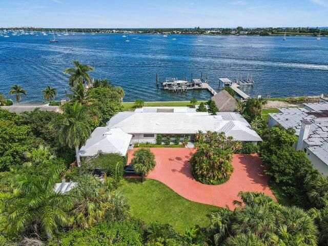 For Rent: $55,000 (5 beds, 5 baths, 4501 Square Feet)