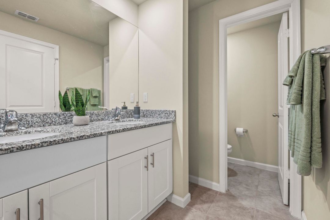 For Sale: $381,999 (3 beds, 2 baths, 1454 Square Feet)