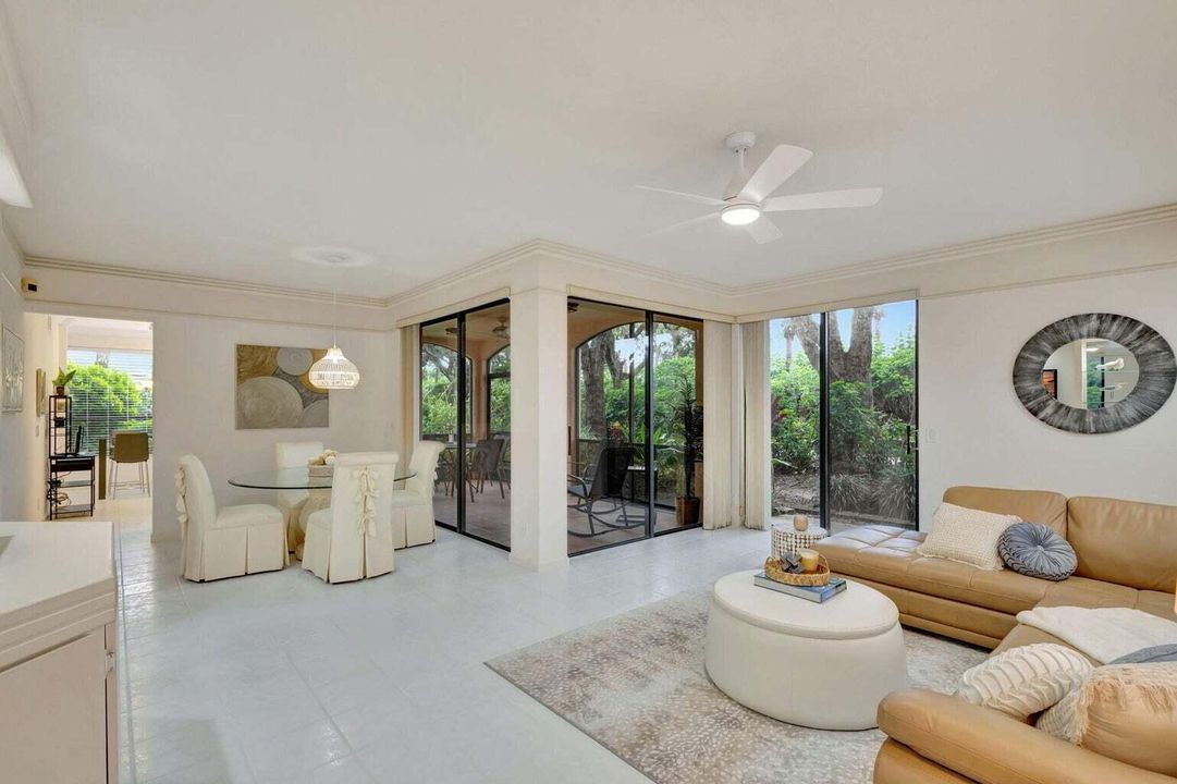 合同活跃: $5,500 (2 贝兹, 2 浴室, 1478 平方英尺)