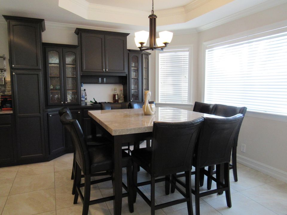 For Rent: $7,500 (4 beds, 3 baths, 2581 Square Feet)