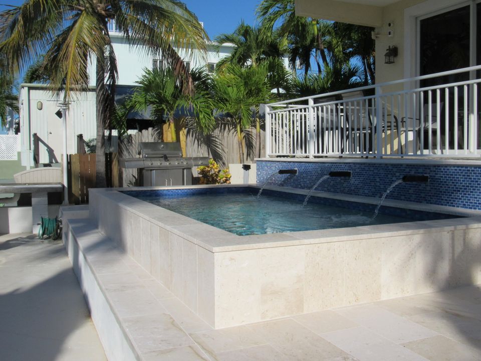 For Rent: $7,500 (4 beds, 3 baths, 2581 Square Feet)