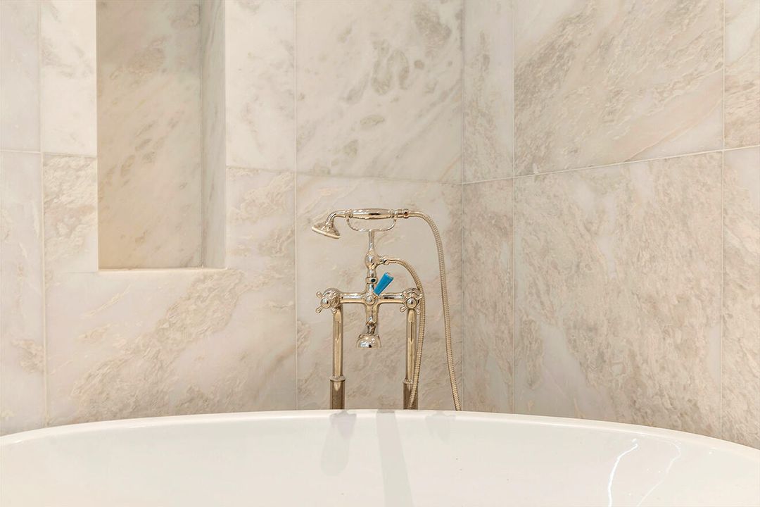 待售: $4,250,000 (3 贝兹, 3 浴室, 2470 平方英尺)