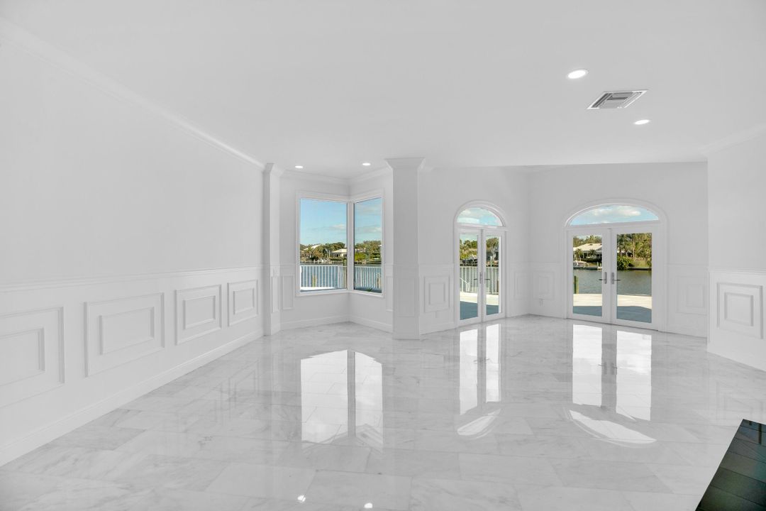 For Sale: $3,350,000 (4 beds, 3 baths, 3798 Square Feet)