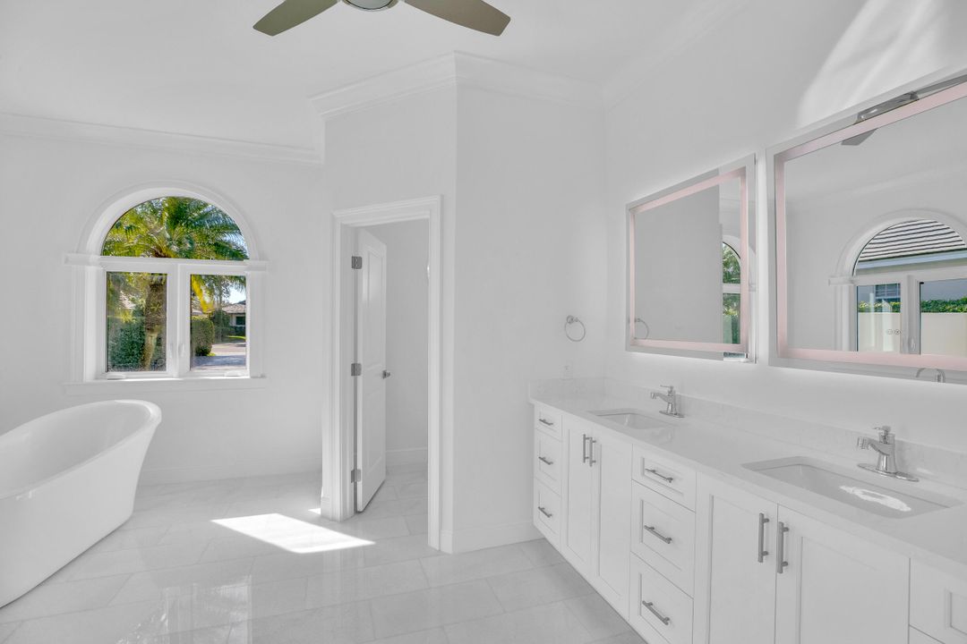 For Sale: $3,350,000 (4 beds, 3 baths, 3798 Square Feet)